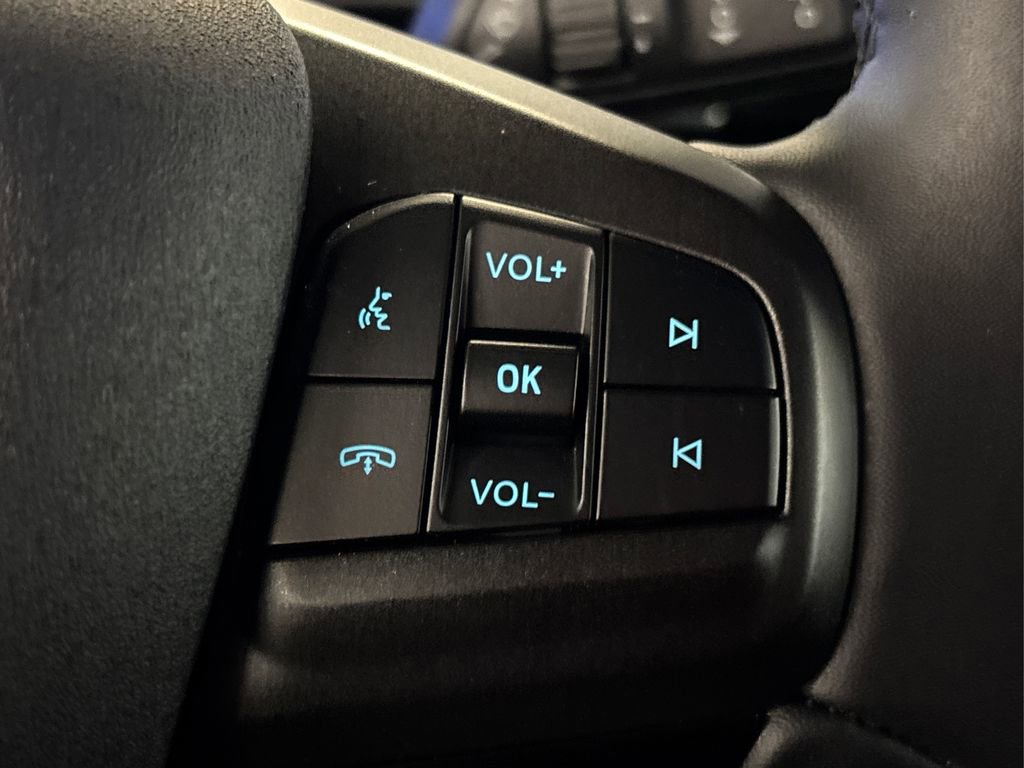 Used 2022 Ford Mustang Mach-E Select image 27