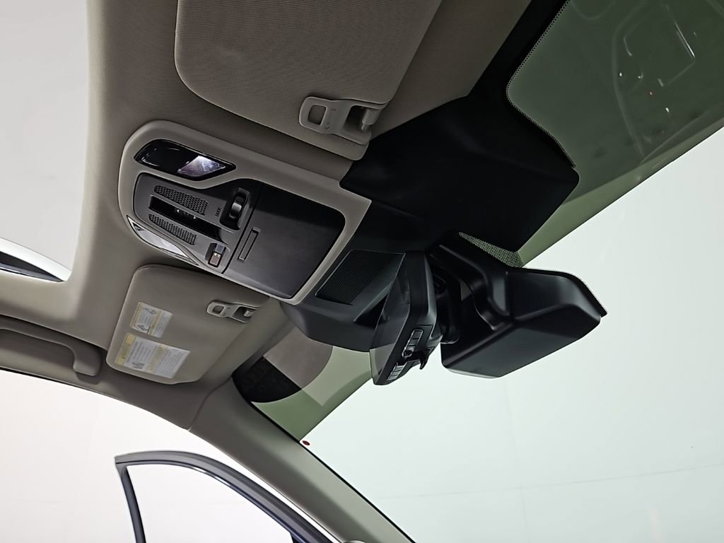 Certified 2025 Subaru Outback Touring image 17