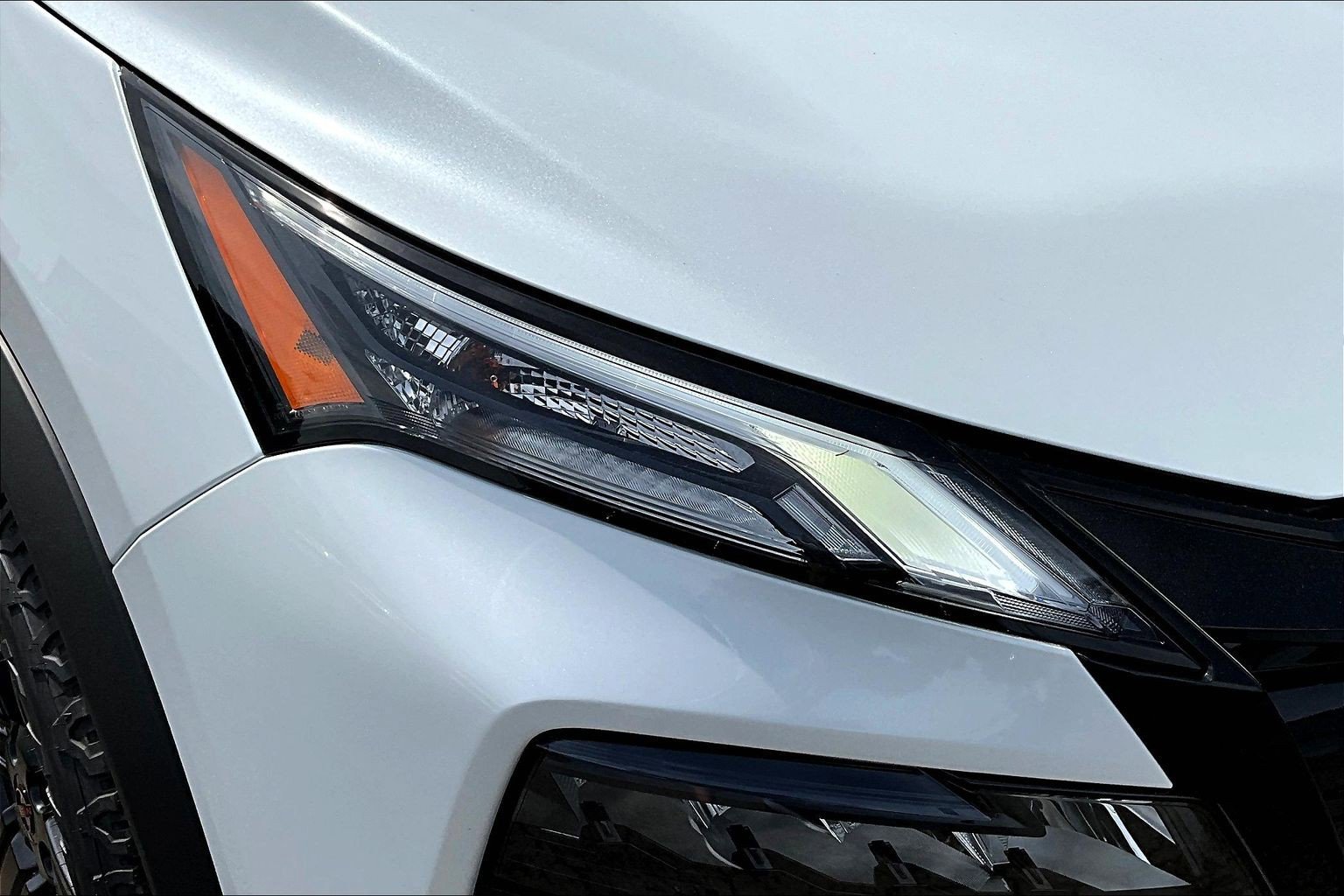New 2026 Nissan Rogue SV AWD/4WD image 8
