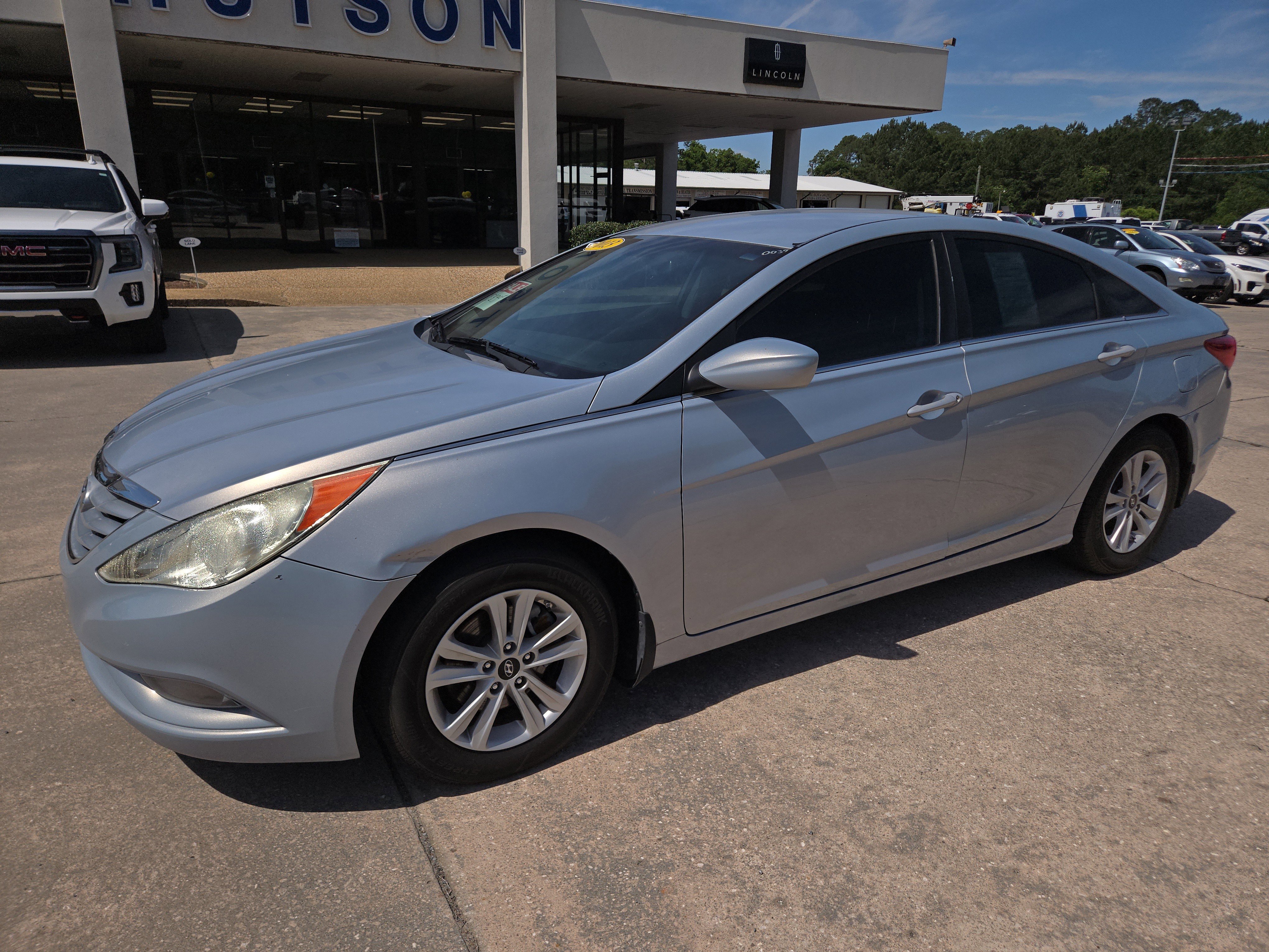Used 2013 Hyundai Sonata GLS w/ Popular Equipment Pkg FWD image 2