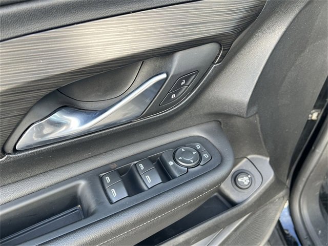 Certified 2023 GMC Terrain SLE w/ Driver Convenience Package image 15