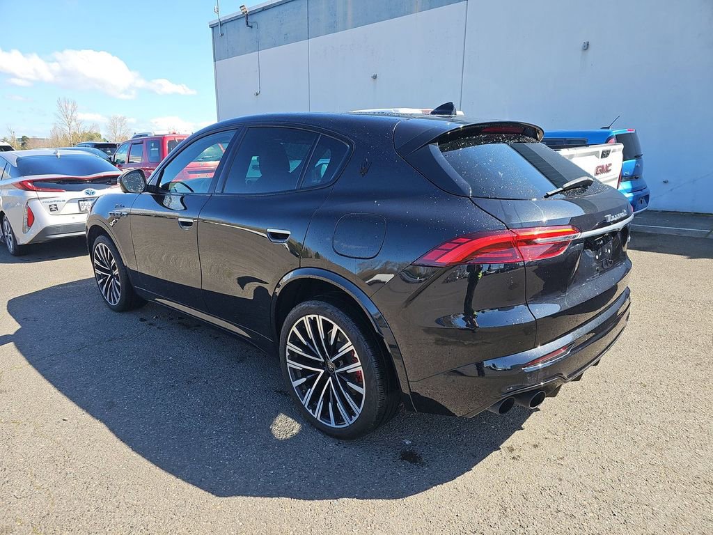 Used 2023 Maserati Grecale Modena image 4