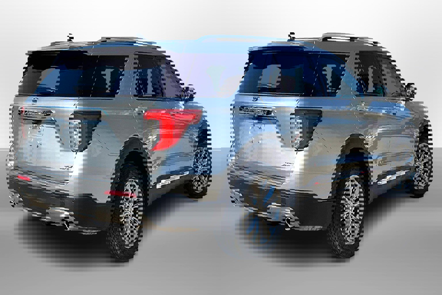 Used 2023 Ford Explorer Limited image 11