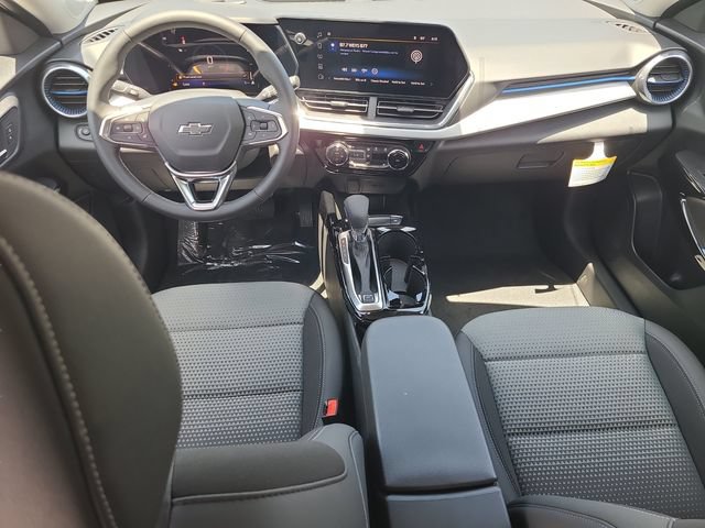 New 2026 Chevrolet Trax LT w/ Midnight Edition FWD image 12
