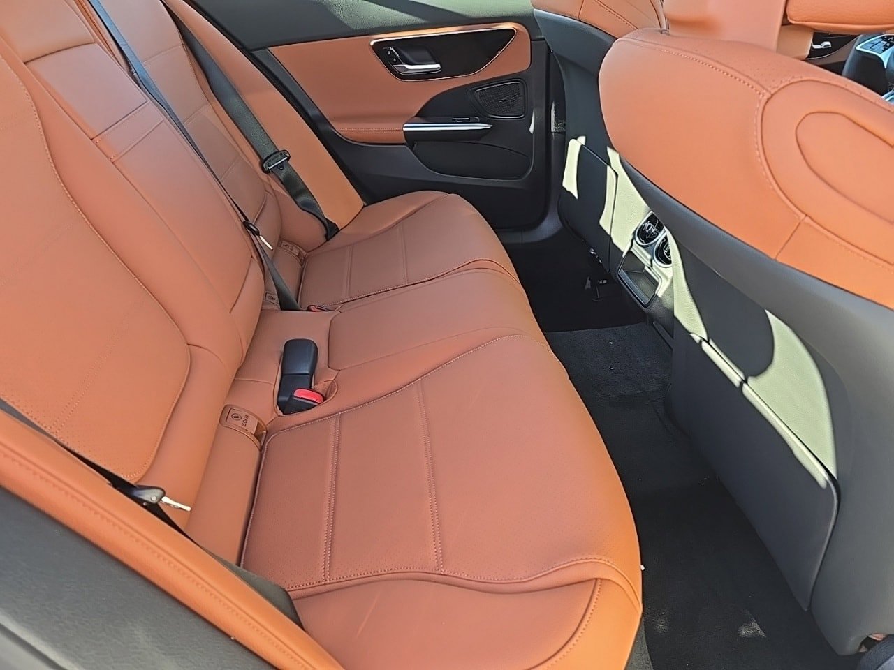 New 2026 Mercedes-Benz C 300 4MATIC Sedan image 33