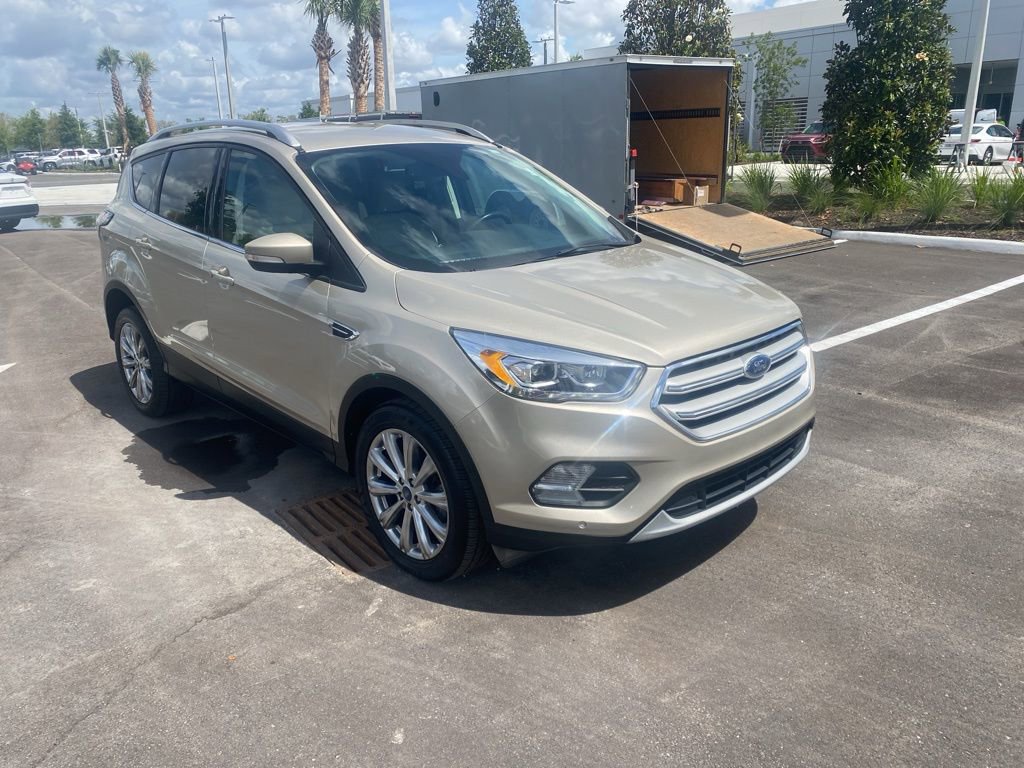 Used 2018 Ford Escape Titanium FWD image 7