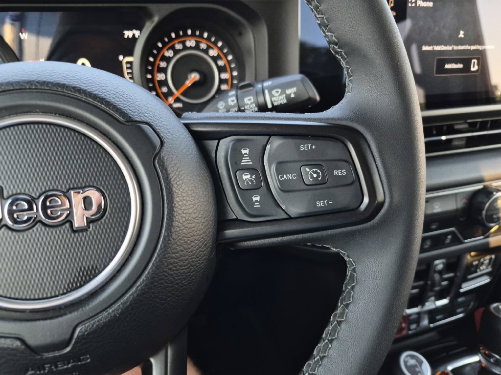 Used 2026 Jeep Wrangler Unlimited Rubicon AWD/4WD image 20