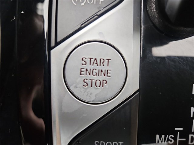 Used 2022 BMW X3 xDrive30i w/ Convenience Package image 17