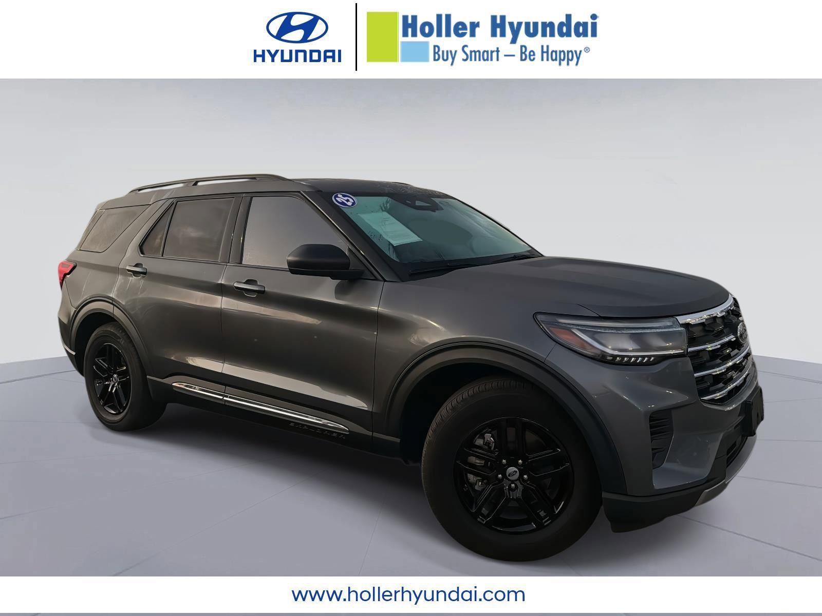Used 2025 Ford Explorer Active image 1