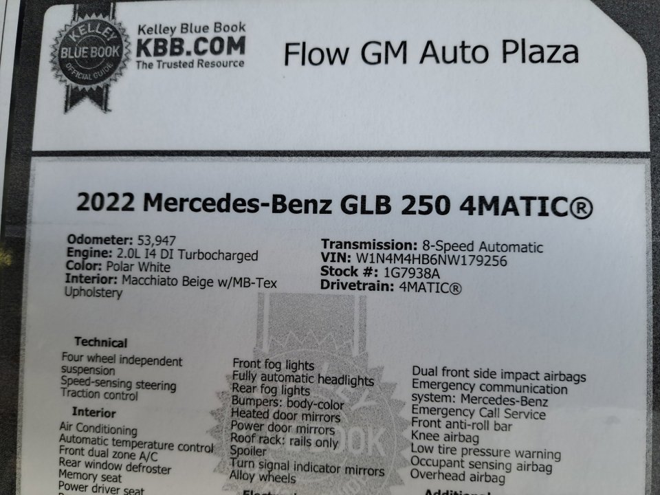 Used 2022 Mercedes-Benz GLB 250 4MATIC image 39