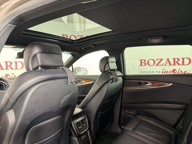 Used 2018 Lincoln MKX Reserve w/ Driver Assistance Package image 14