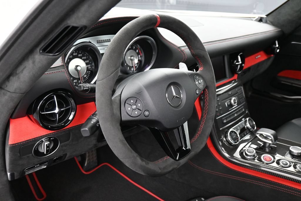 Used 2014 Mercedes-Benz SLS AMG Black Series image 19