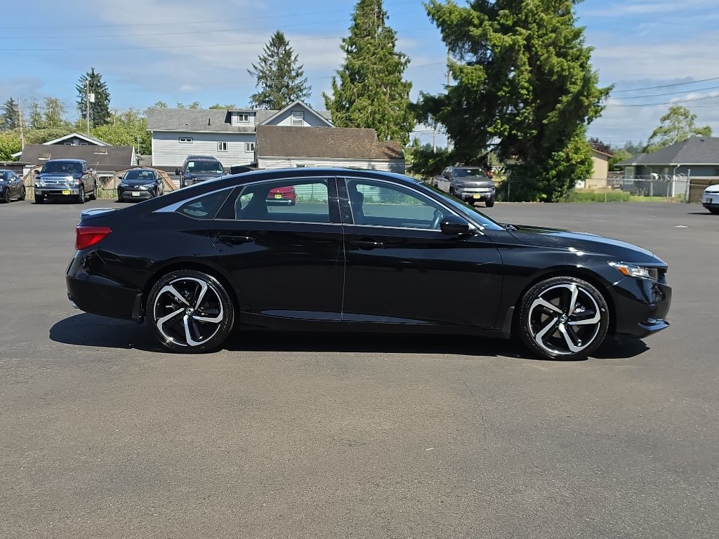 Used 2022 Honda Accord Sport image 7