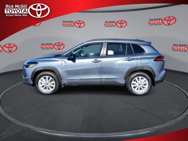 New 2026 Toyota Corolla Cross LE image 5