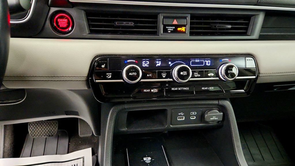 Used 2024 Honda Pilot Touring image 18