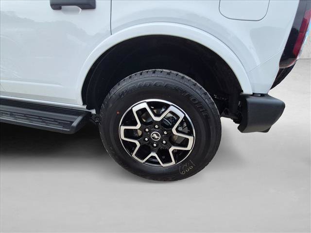 New 2026 Ford Bronco Outer Banks AWD/4WD image 10
