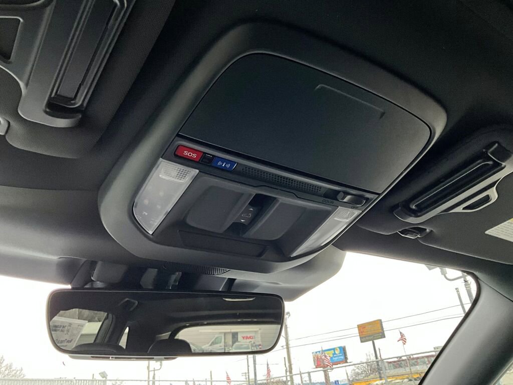 Certified 2025 Subaru Forester Limited image 18