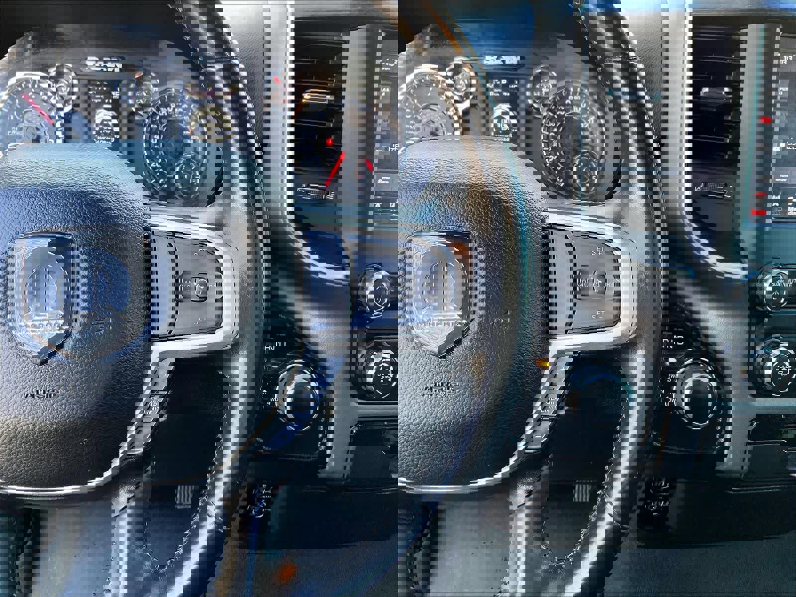 Used 2021 RAM 1500 Big Horn image 24