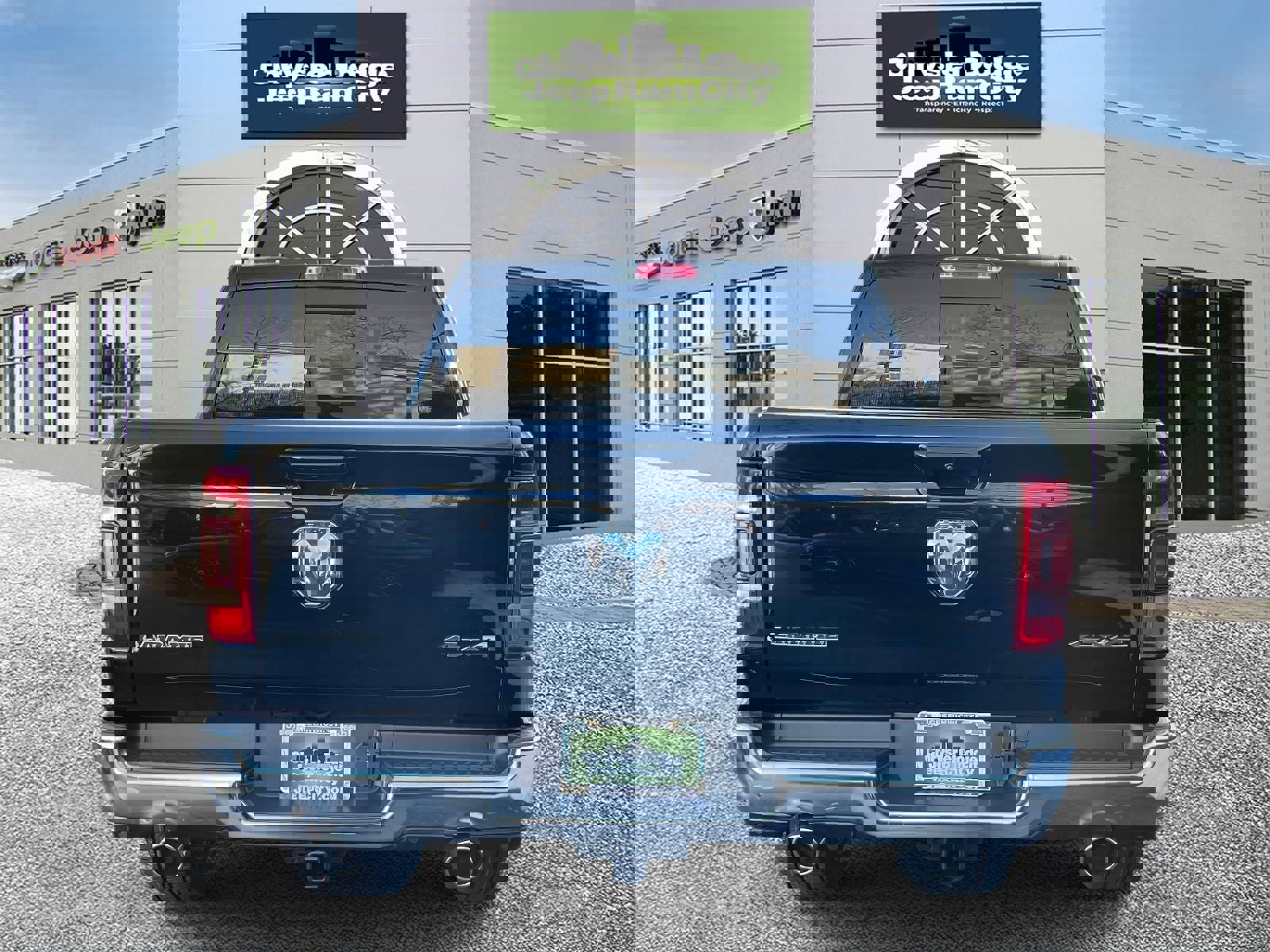 Used 2023 RAM 1500 Laramie image 6