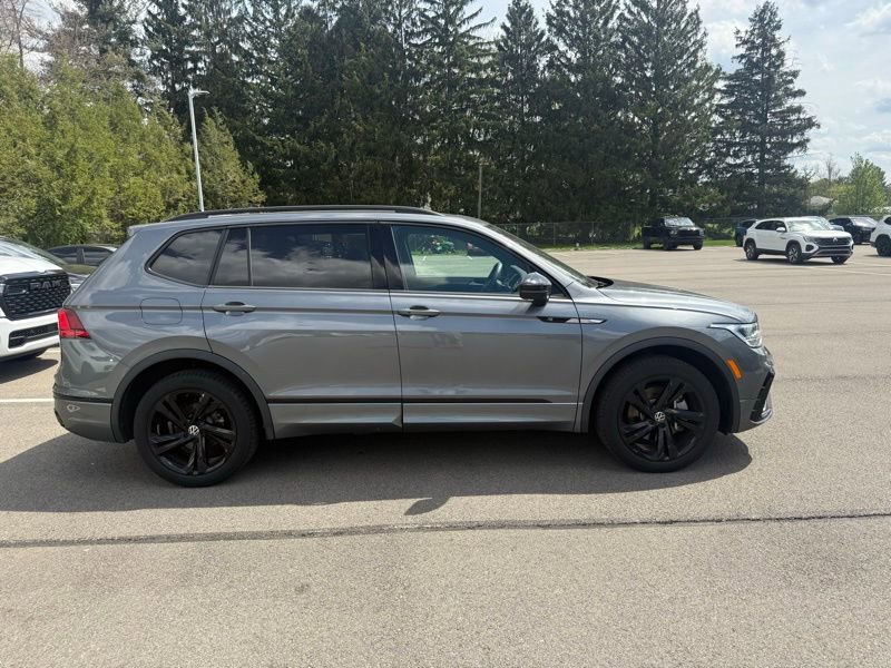 Used 2024 Volkswagen Tiguan SE R-Line image 5