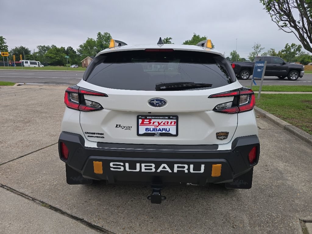 Used 2024 Subaru Crosstrek 2.5i Wilderness w/ Crosstrek Mirror Package AWD/4WD image 7