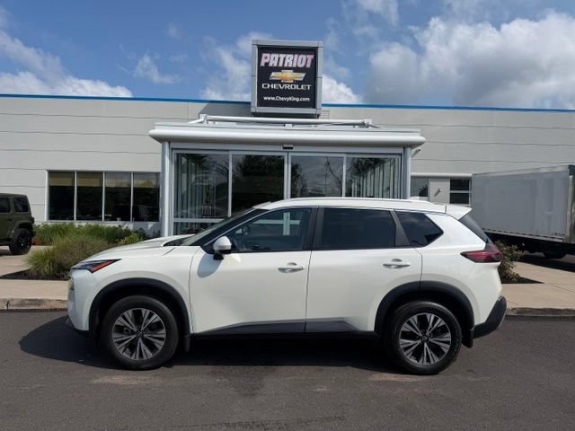 Used 2023 Nissan Rogue SV w/ SV Premium B Package