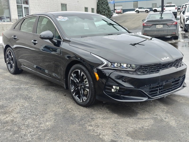 Used 2024 Kia K5 GT-Line w/ GT-Line Premium Package image 3