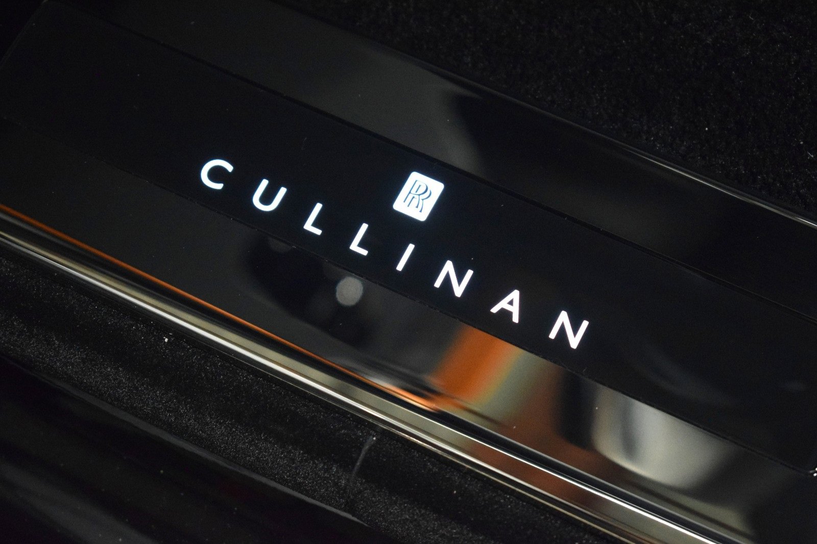 New 2026 Rolls-Royce Cullinan image 41