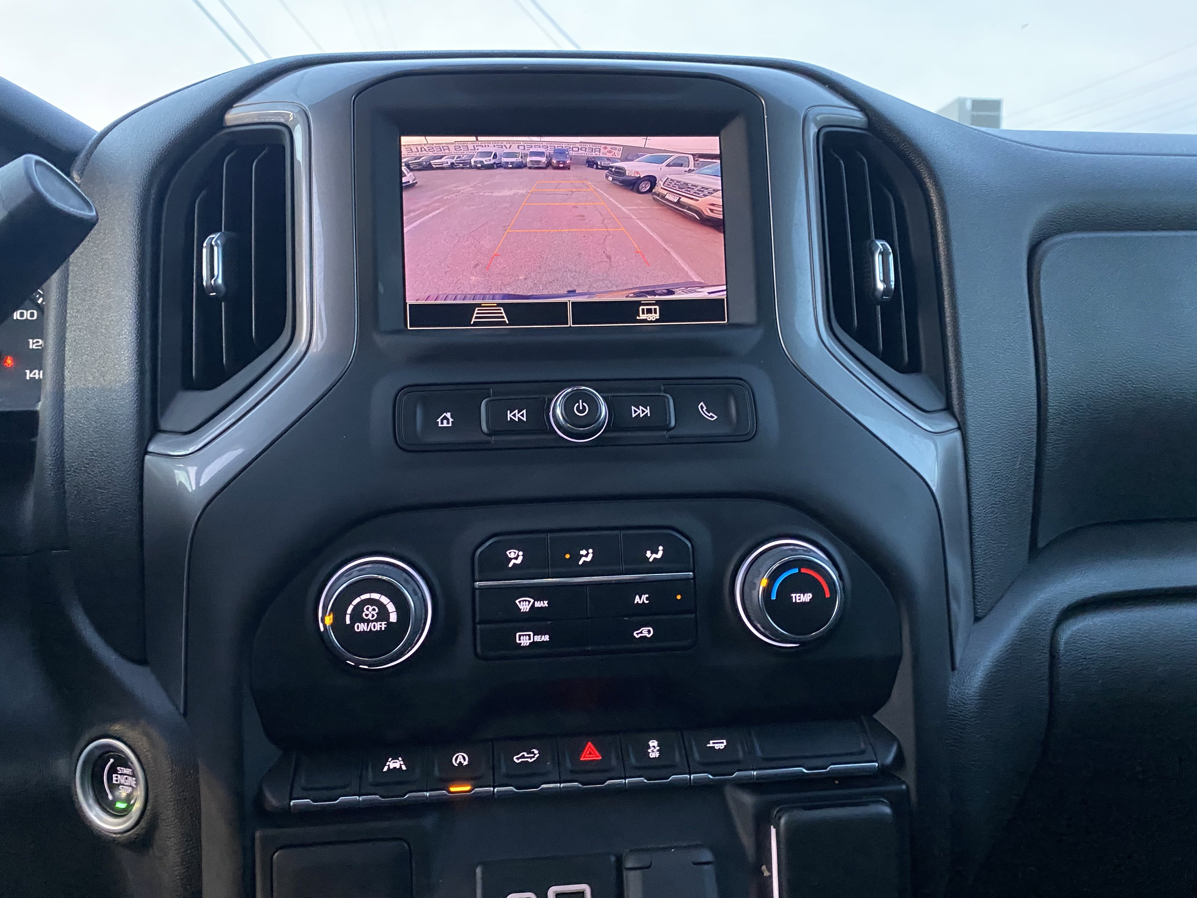 Used 2022 Chevrolet Silverado 1500 Custom image 13