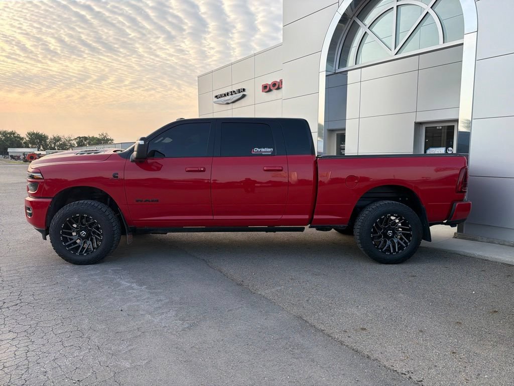 Used 2026 RAM 2500 Laramie AWD/4WD image 7