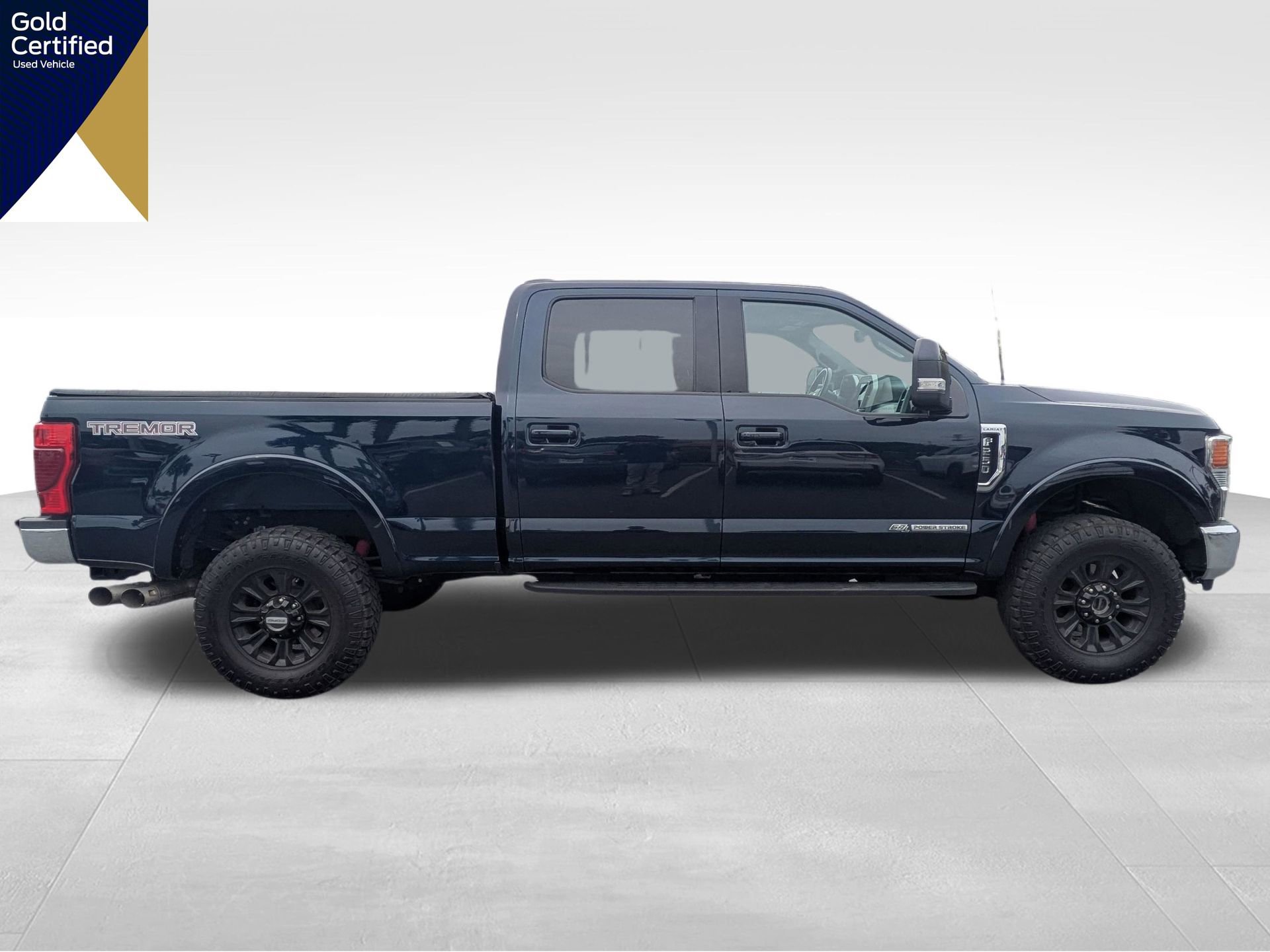 Certified 2022 Ford F250 Lariat w/ Tremor Off-Road Package image 4