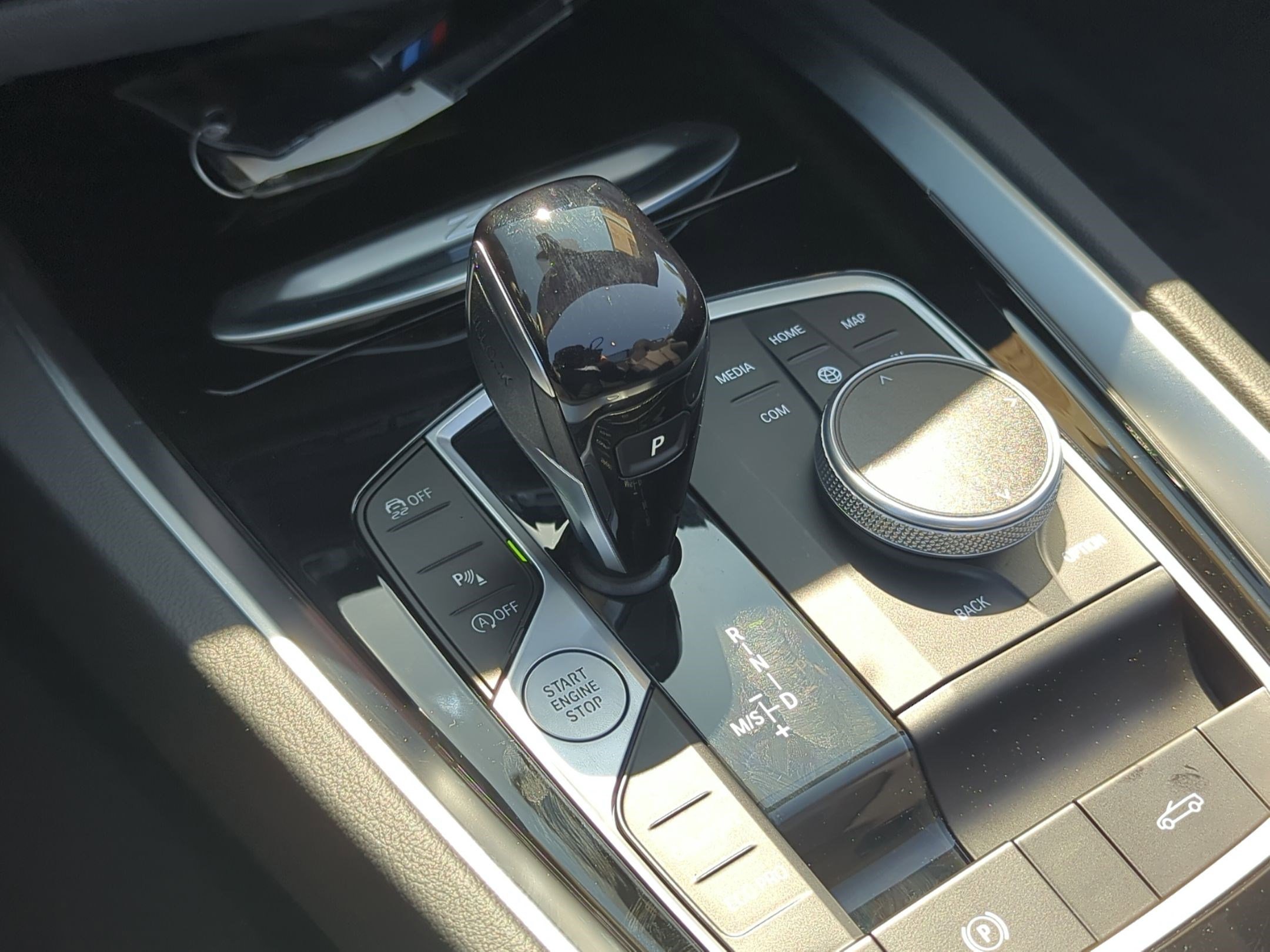 Certified 2024 BMW Z4 M40i w/ Premium Package image 26