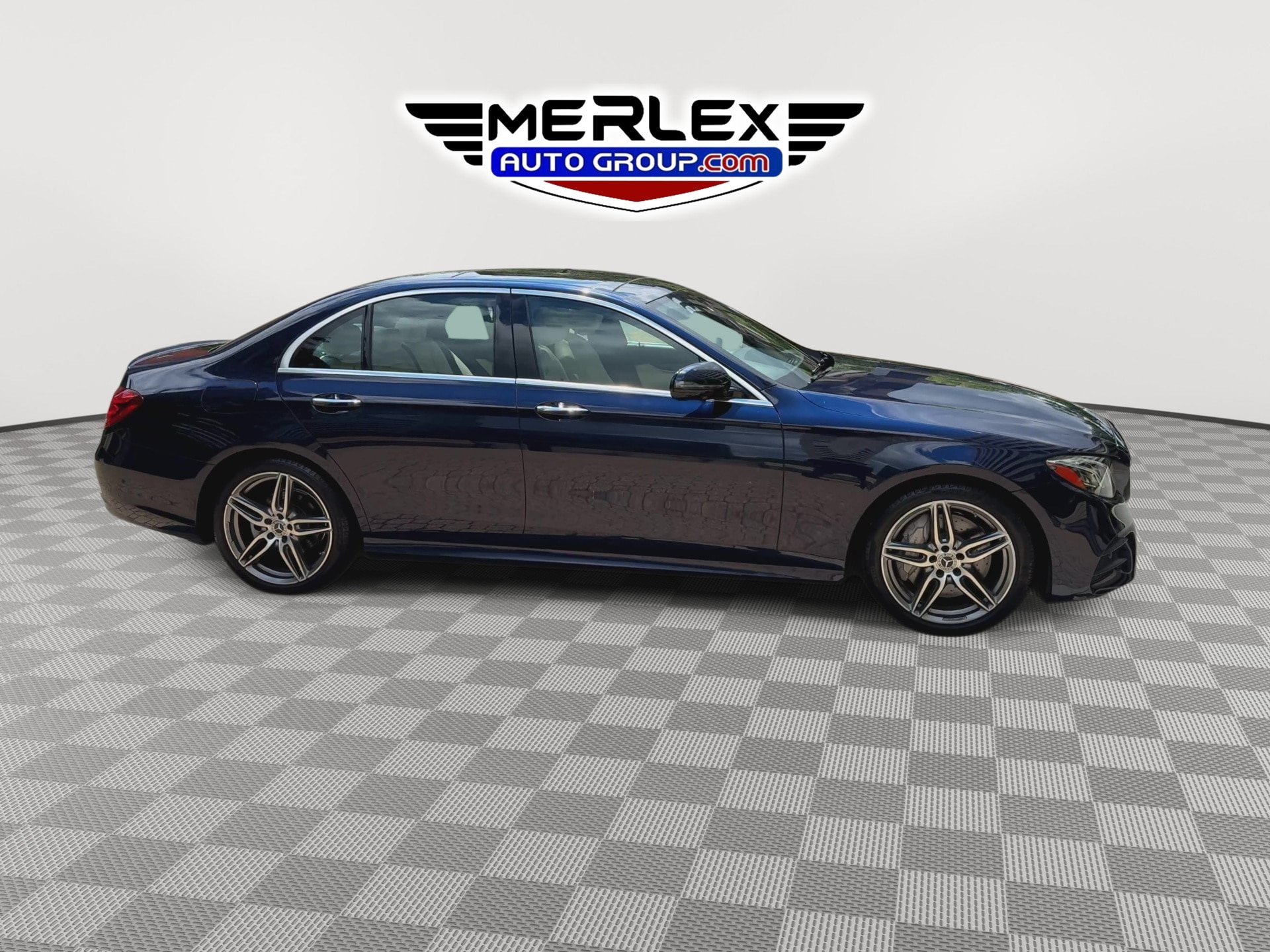 Used 2019 Mercedes-Benz E 300 w/ Premium 1 Package image 9