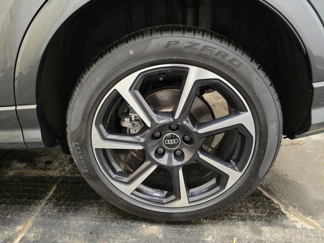Used 2025 Audi Q3 2.0T Premium Plus w/ Premium Plus Package image 13