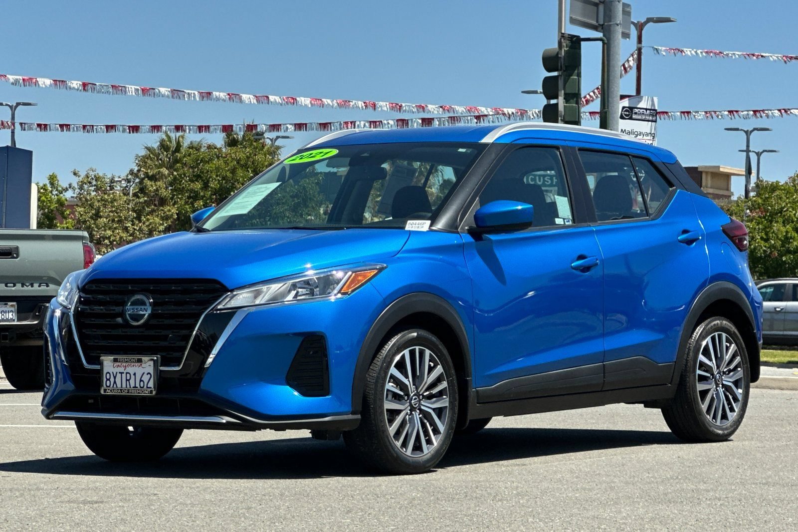 Used 2021 Nissan Kicks SV FWD image 8