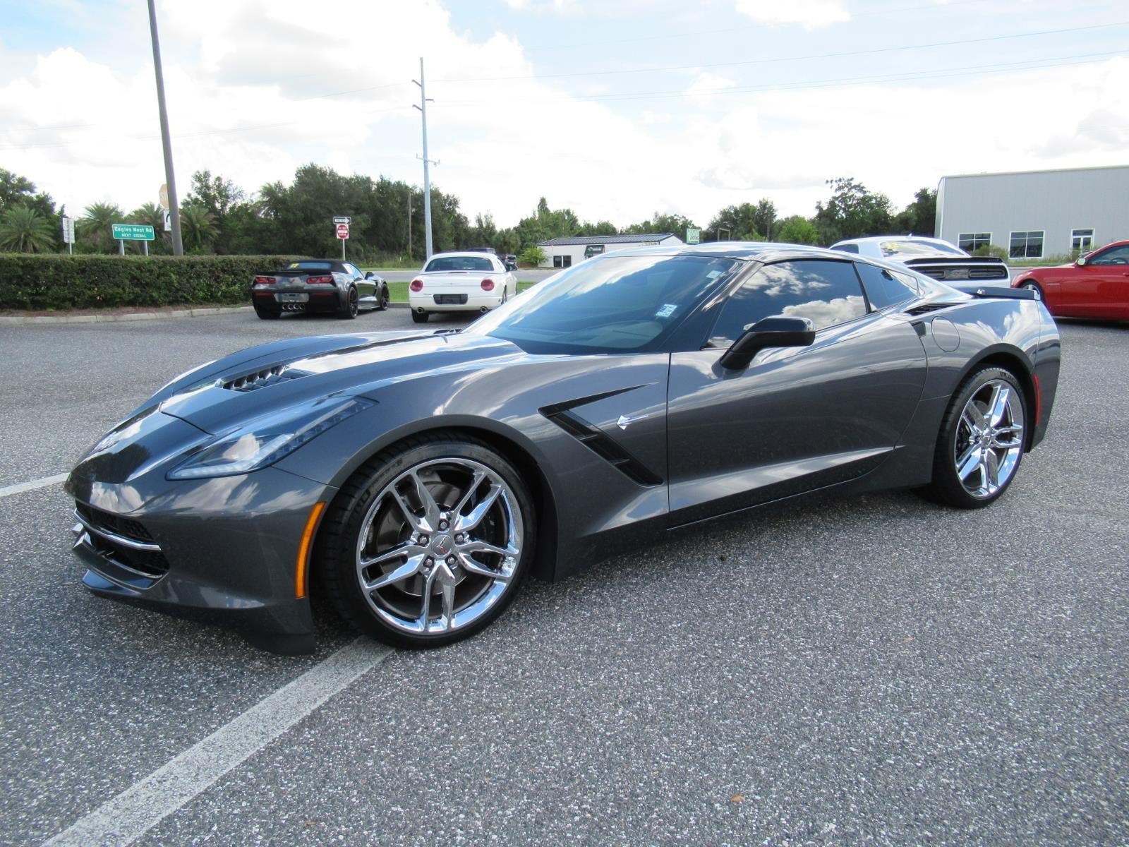 Used 2014 Chevrolet Corvette Stingray Coupe w/ 3LT Preferred Equipment Group RWD image 5