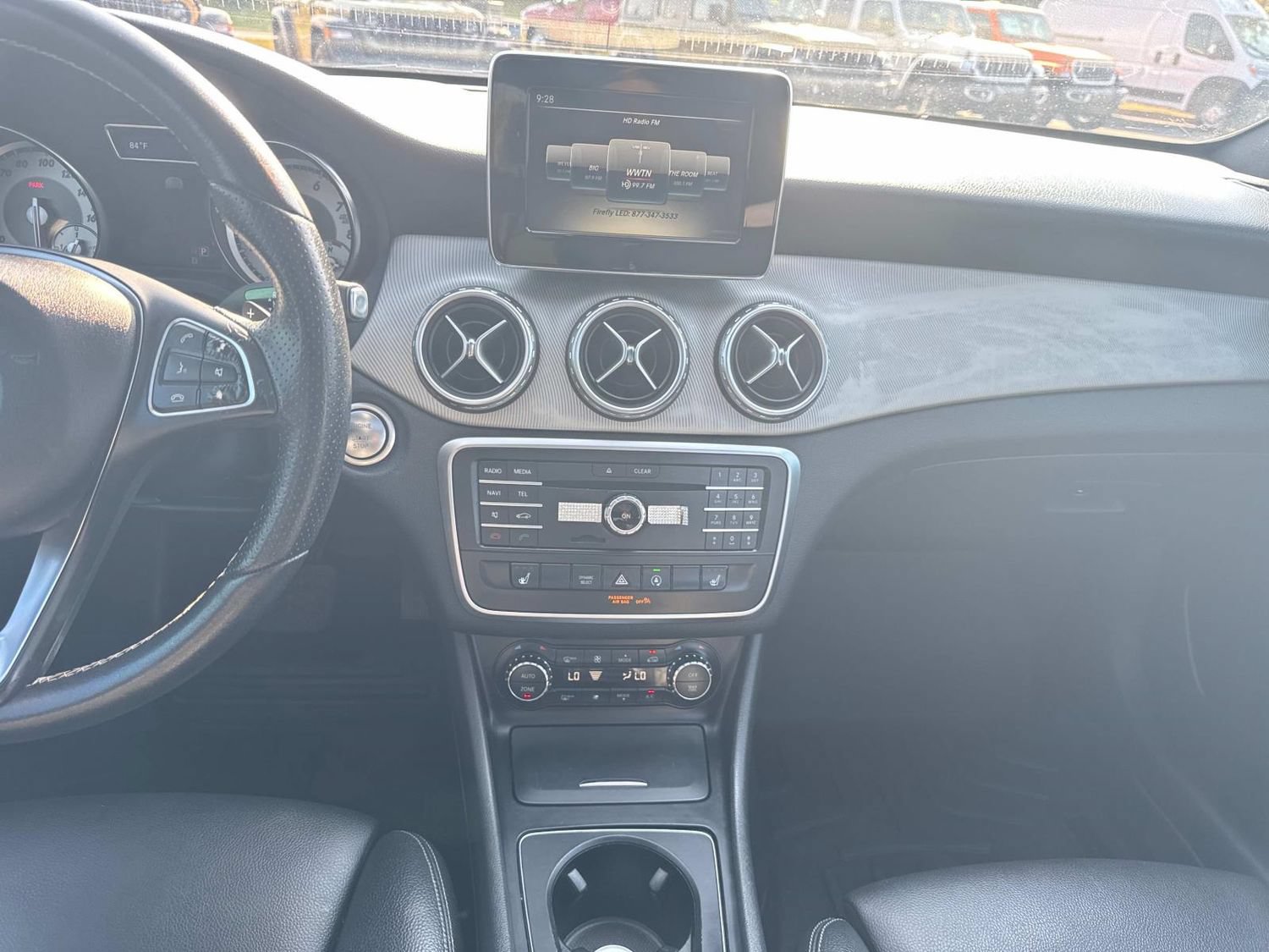 Used 2017 Mercedes-Benz GLA 250 image 22