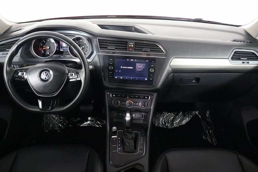 Used 2020 Volkswagen Tiguan SE FWD image 8