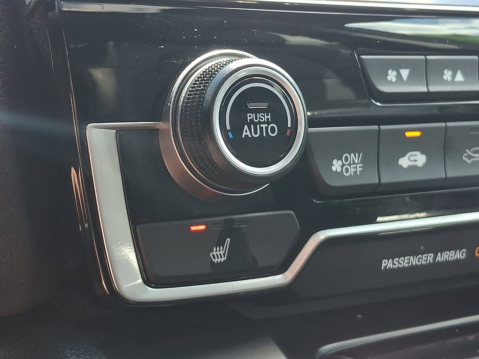 Used 2018 Honda CR-V Touring image 27