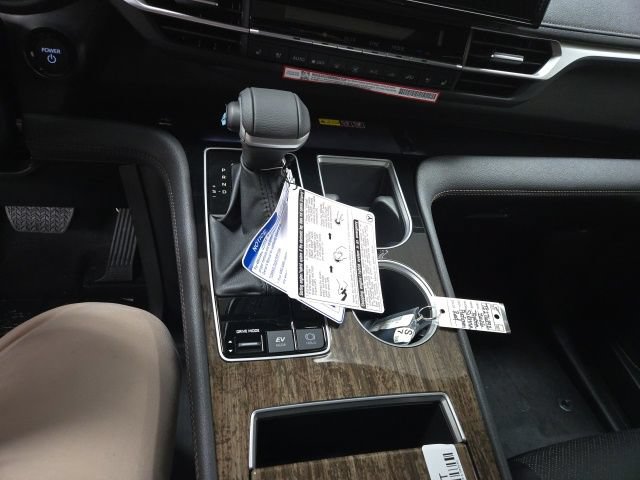 New 2026 Toyota Sienna Platinum AWD/4WD image 31