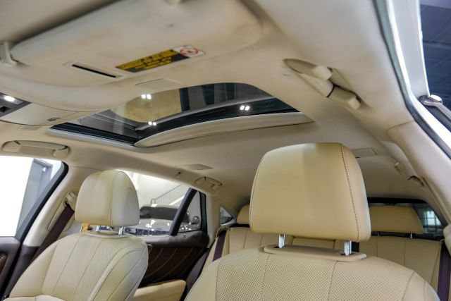 Used 2018 Lexus LS 500 w/ Accessory Package (Z1) RWD image 6