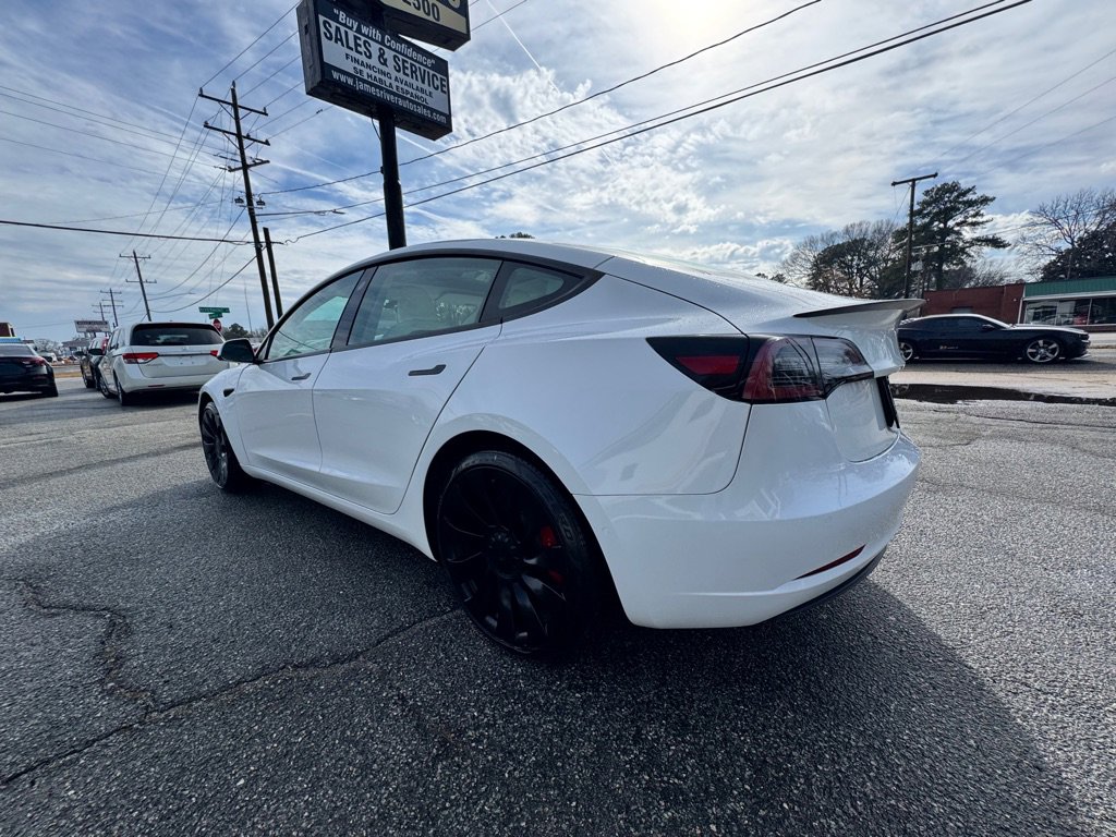 Used 2022 Tesla Model 3 Performance image 5