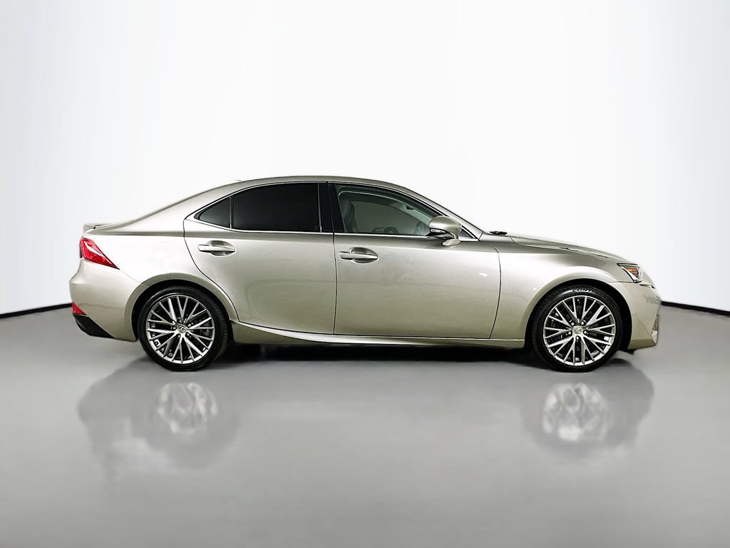 Used 2017 Lexus IS 200t RWD image 9
