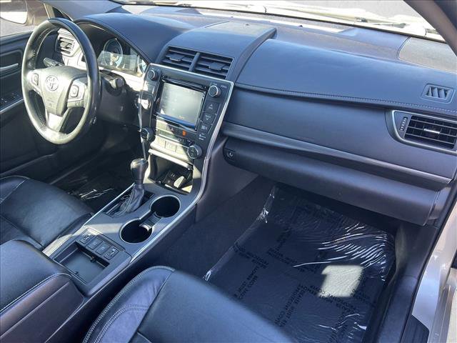 Used 2015 Toyota Camry XLE image 23