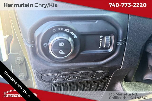 New 2026 Jeep Gladiator Mojave w/ Steel Bumper Group AWD/4WD image 7
