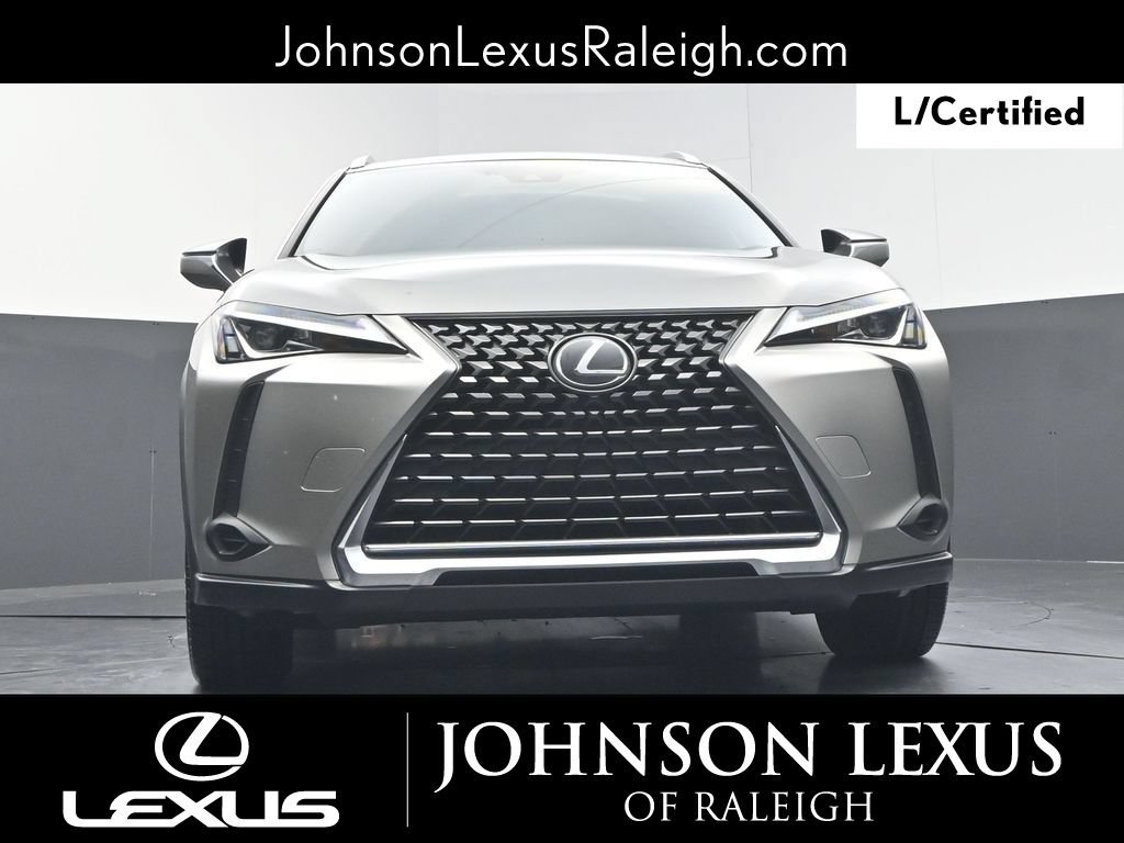 Certified 2021 Lexus UX 200 w/ Accessory Package (Z2) FWD image 15