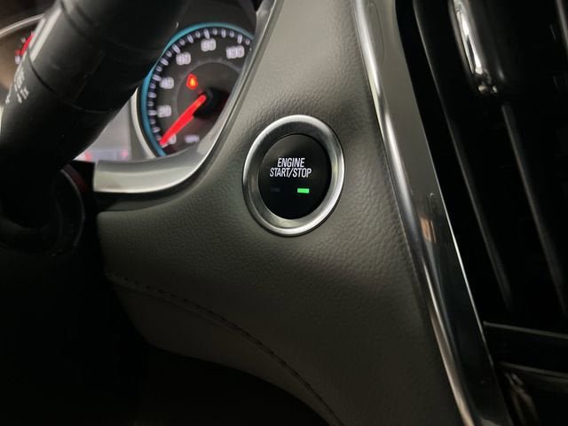 Certified 2020 Chevrolet Traverse LT FWD image 16