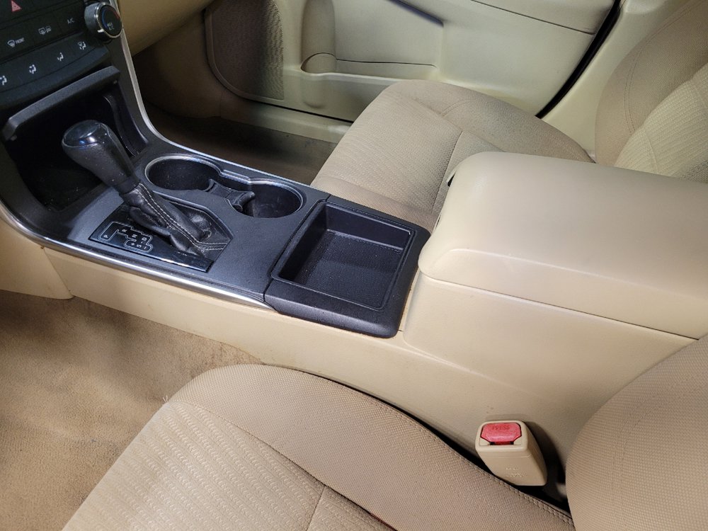 Used 2016 Toyota Camry LE FWD image 26