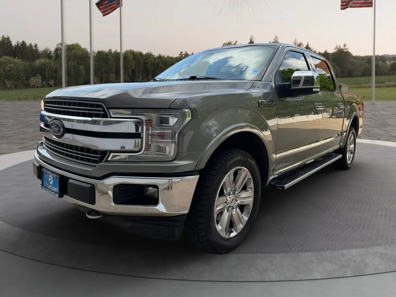 Used 2020 Ford F150 Lariat w/ Equipment Group 502A Luxury AWD/4WD image 1