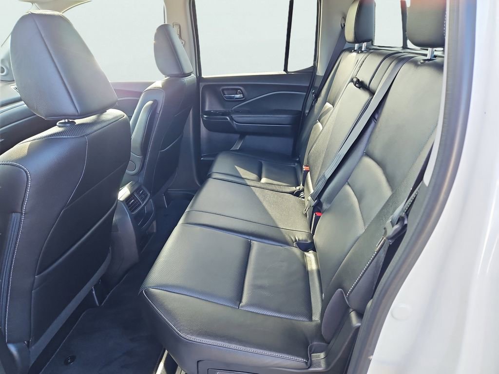 Certified 2023 Honda Ridgeline RTL image 32